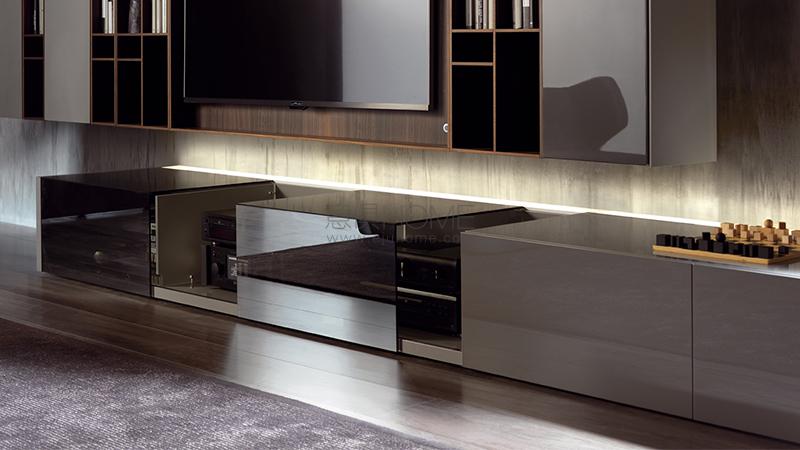 N.C. GROUND CASE 电视柜