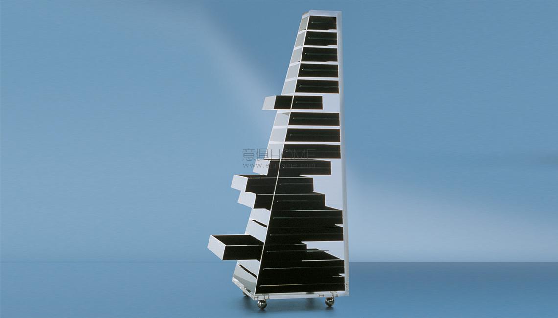 PYRAMID 厅柜