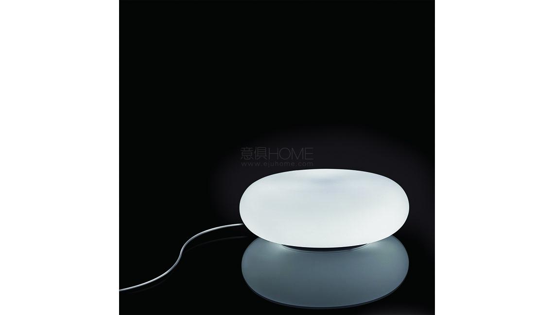 ITKA Table Top台灯