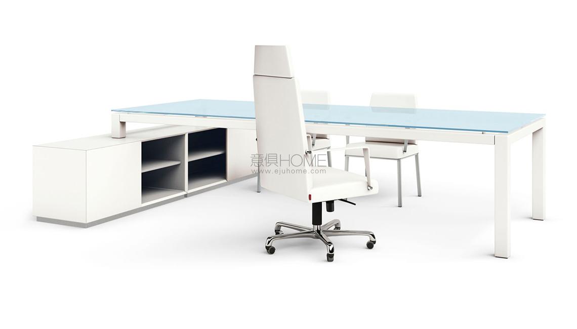 Senior desk高级办公桌