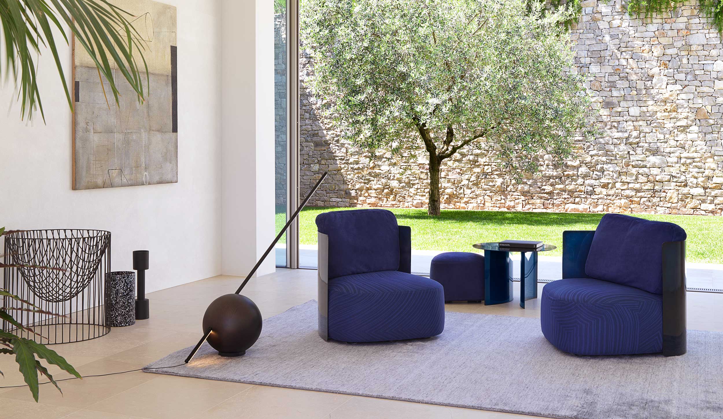 Pierre small armchairs休闲椅